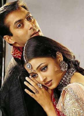 مشاهدة فيلم Hum Dil De Chuke Sanam كامل